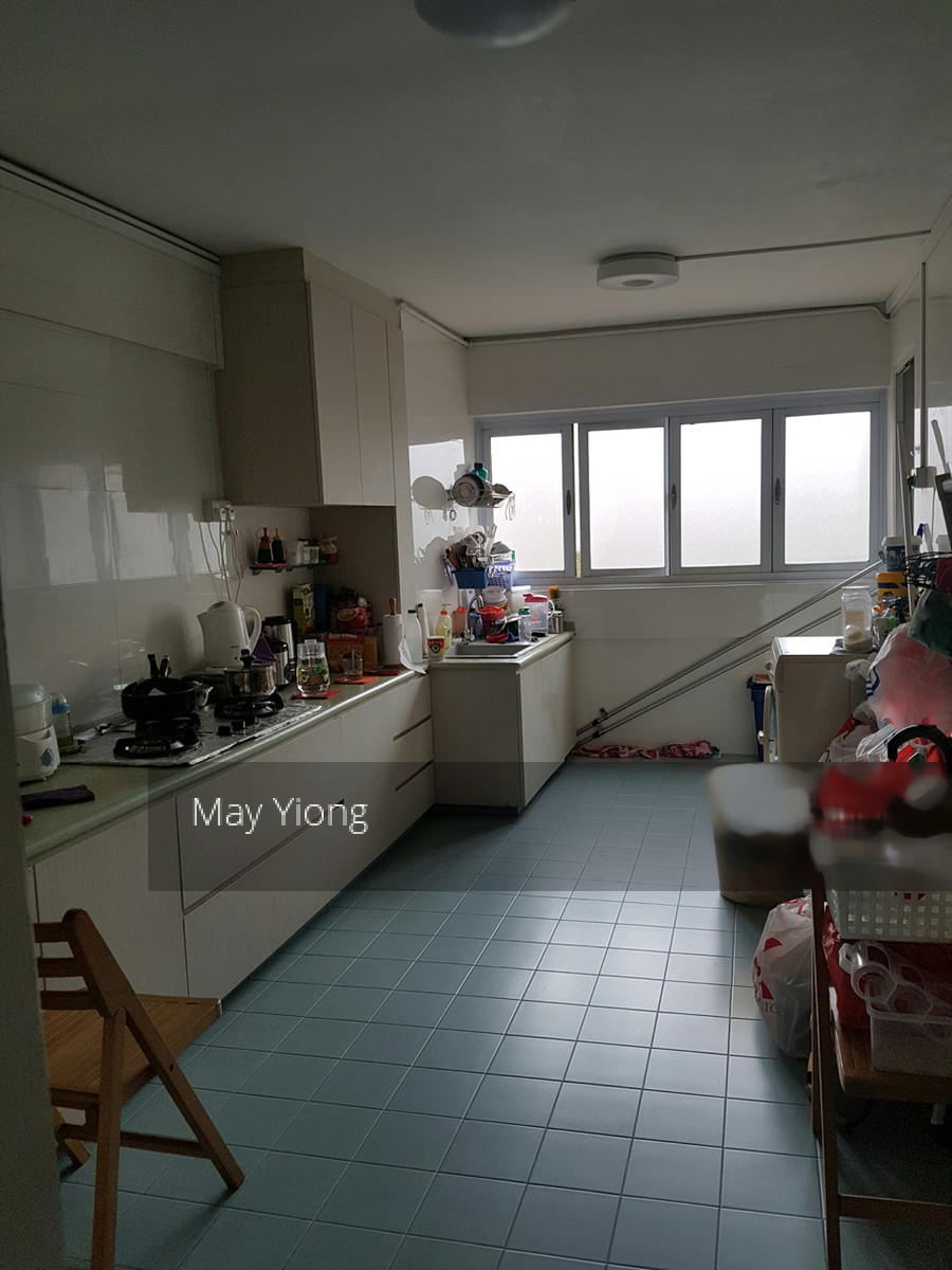 Blk 244 Jurong East Street 24 (Jurong East), HDB 3 Rooms #147489112